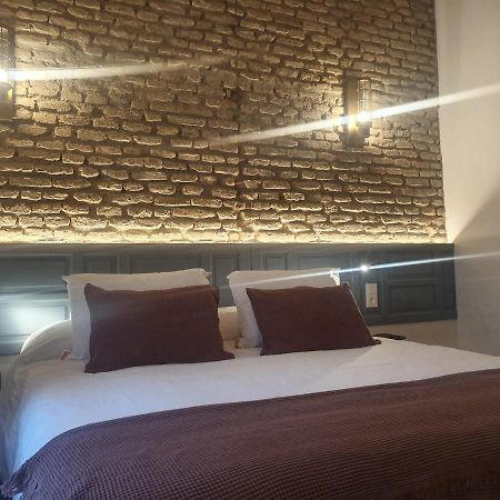 San Jorge Suites Triana Sewilla Zewnętrze zdjęcie